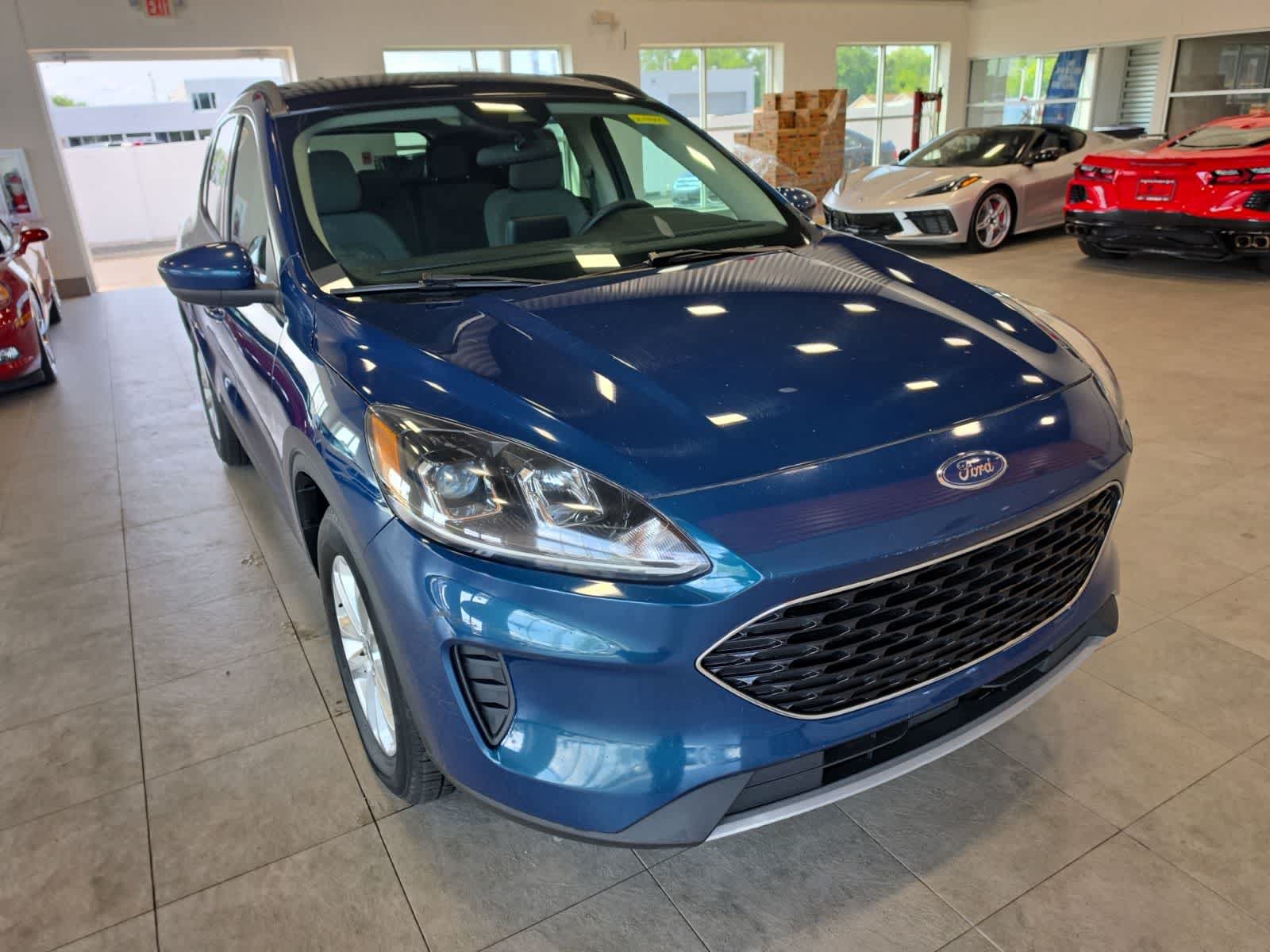 Used 2020 Ford Escape SE AWD/4WD image 4