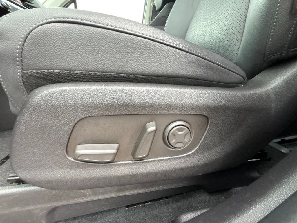 Used 2026 Kia Carnival SX Prestige FWD image 14
