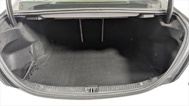 Used 2019 Mercedes-Benz C 300 Sedan image 16