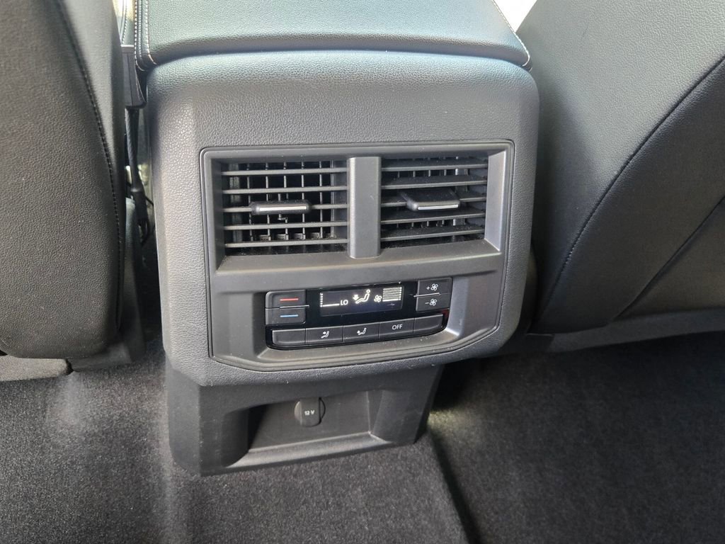 Used 2022 Volkswagen Atlas SE FWD image 13