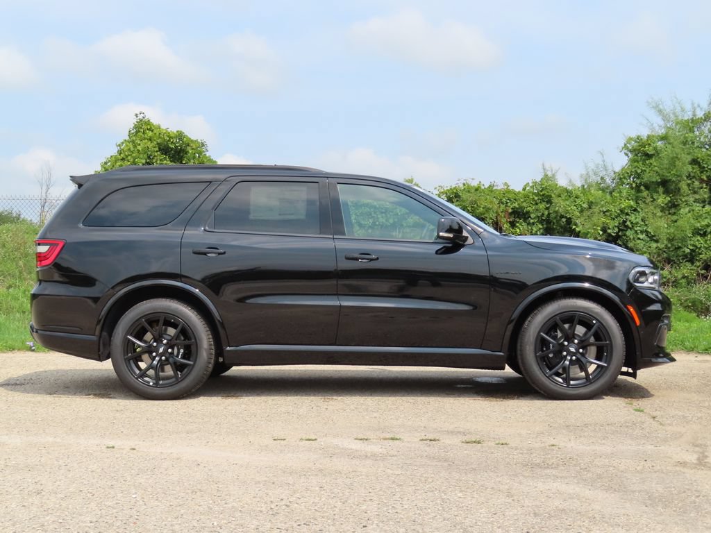 New 2026 Dodge Durango GT w/ Tow 'N Go Package AWD/4WD image 2