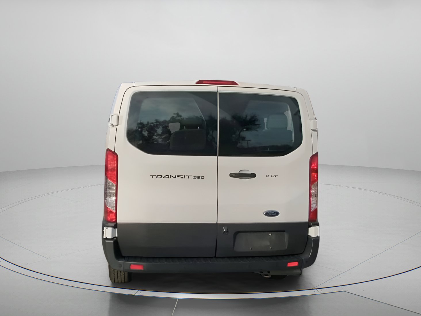 Certified 2022 Ford Transit 350 XLT image 23