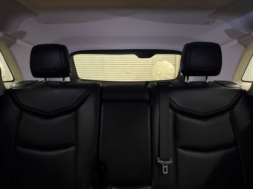 Used 2017 Cadillac XT5 Luxury FWD image 10