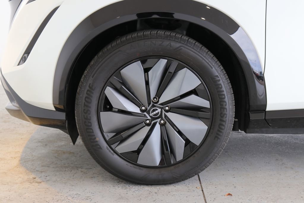 Used 2023 Nissan Ariya AWD image 46