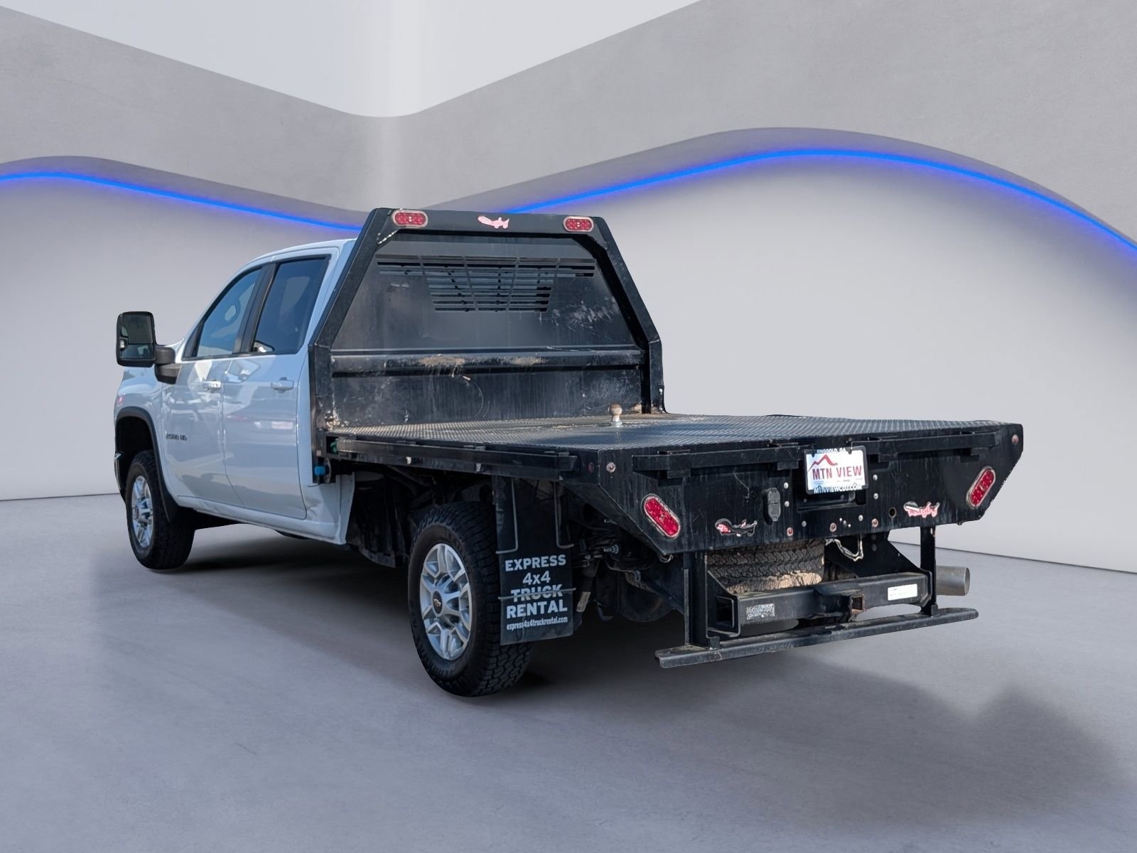 Used 2024 Chevrolet Silverado 2500 LT w/ Convenience Package image 7