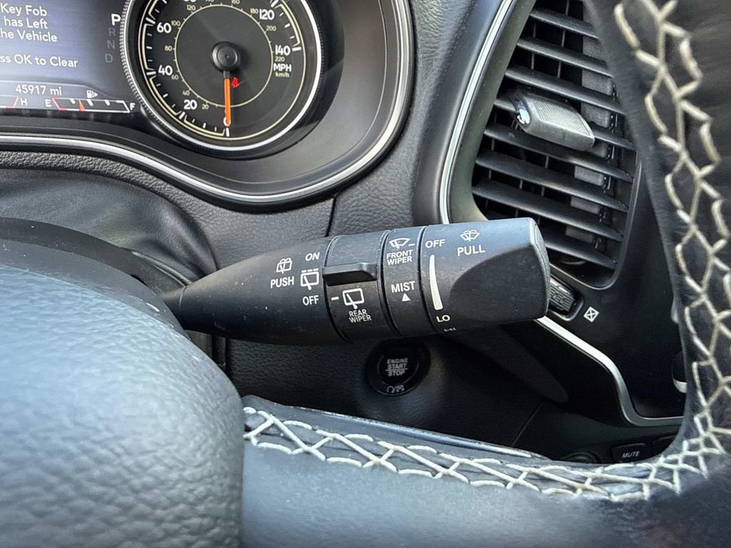 Used 2021 Jeep Cherokee Latitude Lux 80th Anniv w/ Quick Order Package 2YU 80th image 39