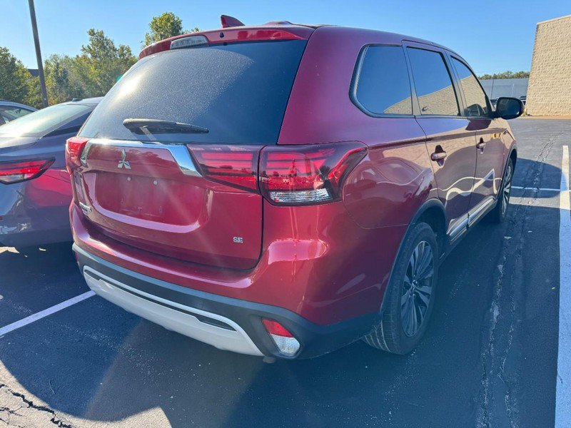 Used 2020 Mitsubishi Outlander FWD image 4