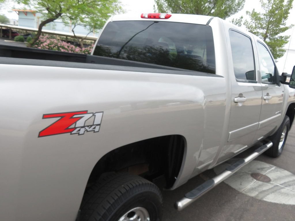 Used 2008 Chevrolet Silverado 2500 LTZ w/ Safety Package AWD/4WD image 10