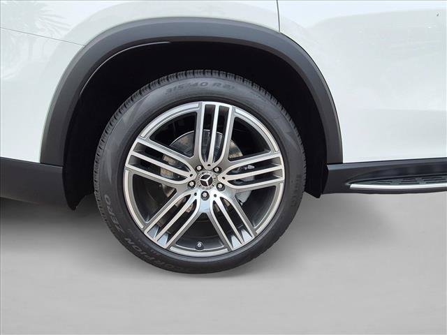 New 2026 Mercedes-Benz GLS 450 4MATIC image 9