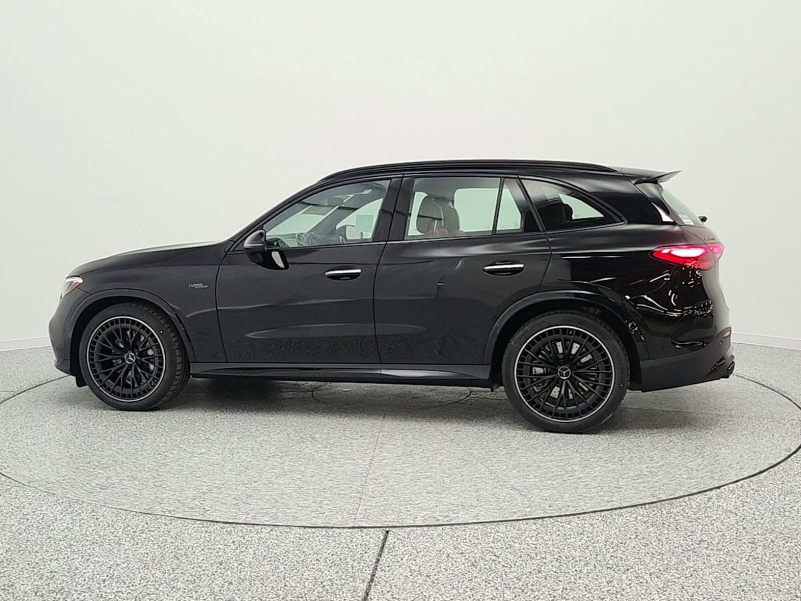 New 2026 Mercedes-Benz GLC 43 AMG 4MATIC image 8