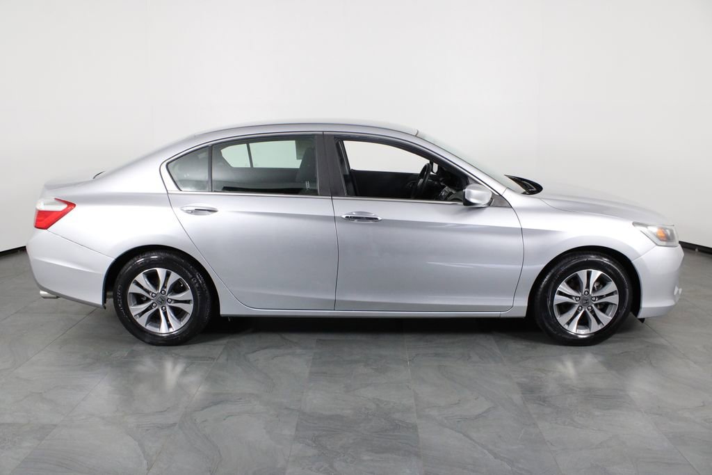 Used 2013 Honda Accord LX image 14
