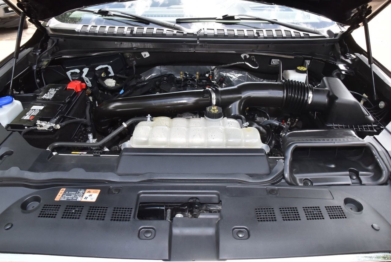 Certified 2024 Lincoln Navigator Reserve AWD/4WD image 42