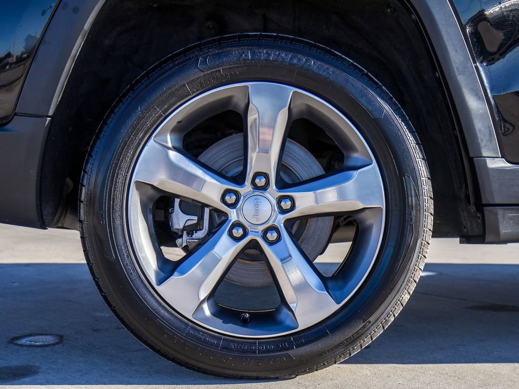 Used 2022 Jeep Grand Cherokee L Limited image 9