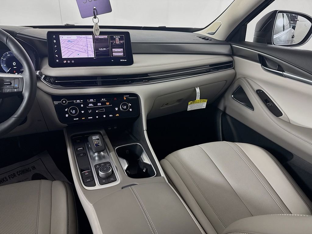 Certified 2026 INFINITI QX60 Luxe w/ Cargo Package FWD image 30