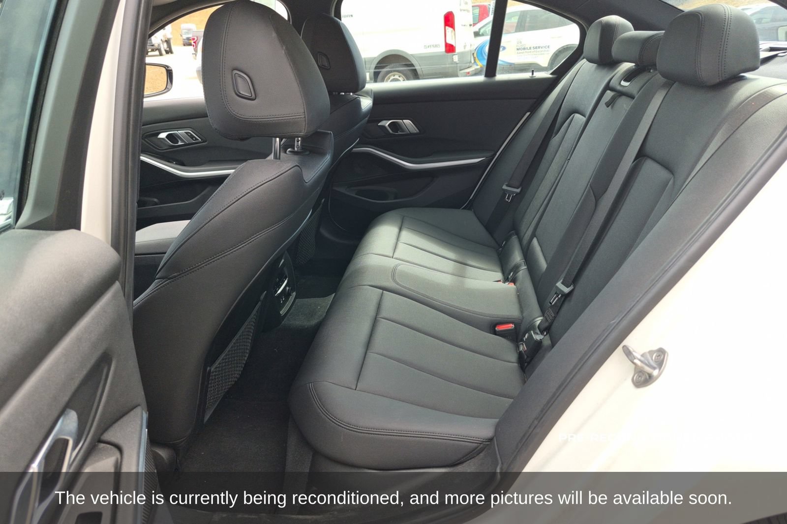 Used 2019 BMW 330i Sedan w/ Convenience Package RWD image 12