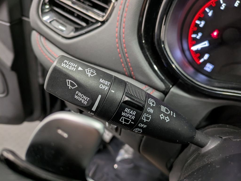 Used 2025 Dodge Durango GT image 16