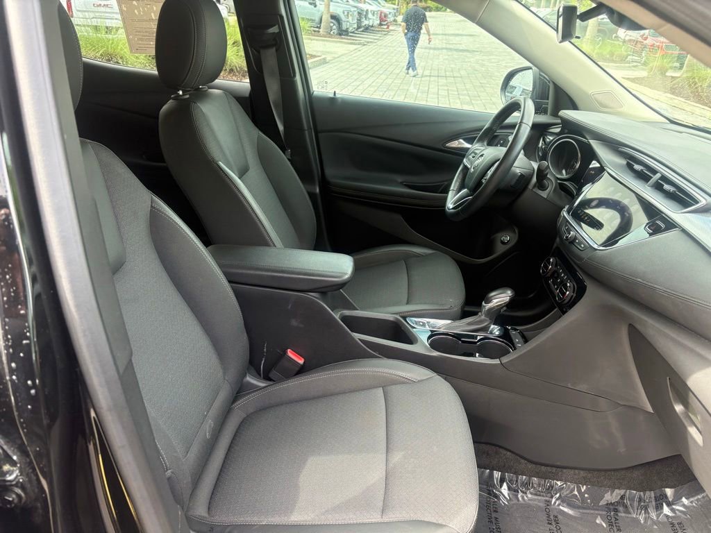 Used 2023 Buick Encore GX Select w/ Sport Touring Package FWD image 25