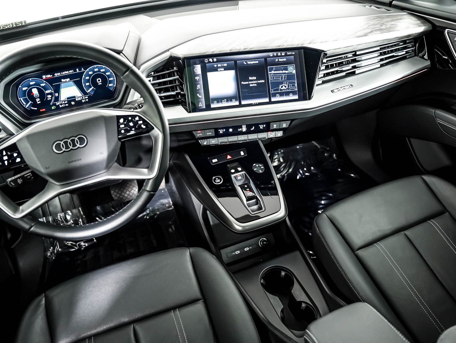 Used 2023 Audi Q4 e-tron Premium Plus RWD image 12