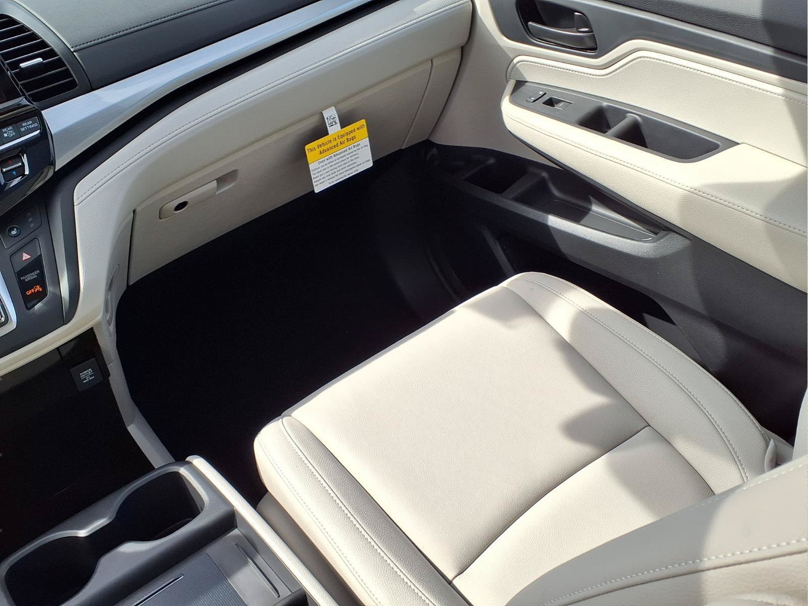 New 2026 Honda Odyssey EX-L image 17