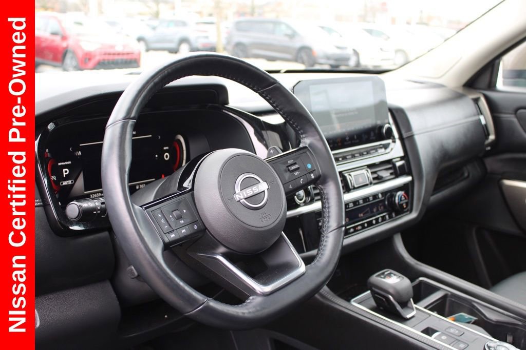 Certified 2023 Nissan Pathfinder Platinum image 18