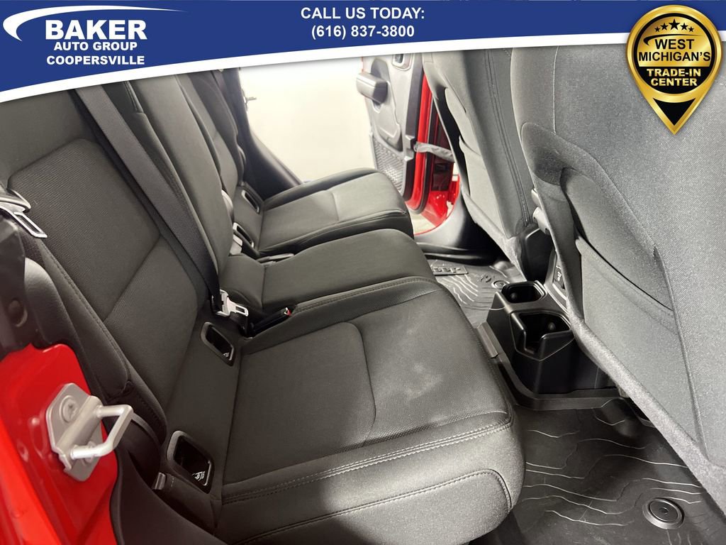 Used 2021 Jeep Gladiator Willys image 27