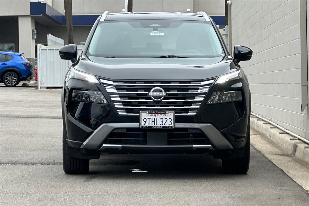 Used 2025 Nissan Rogue SL image 11