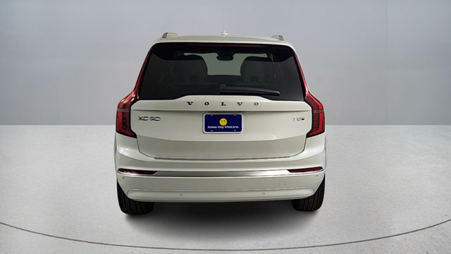 New 2026 Volvo XC90 T8 Ultra w/ Protection Package Premier AWD/4WD image 6