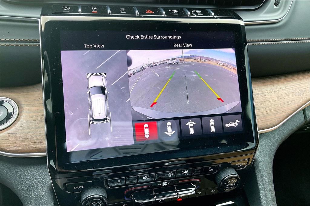 Used 2021 Jeep Grand Cherokee L Summit w/ Advanced Protech Group IV image 14