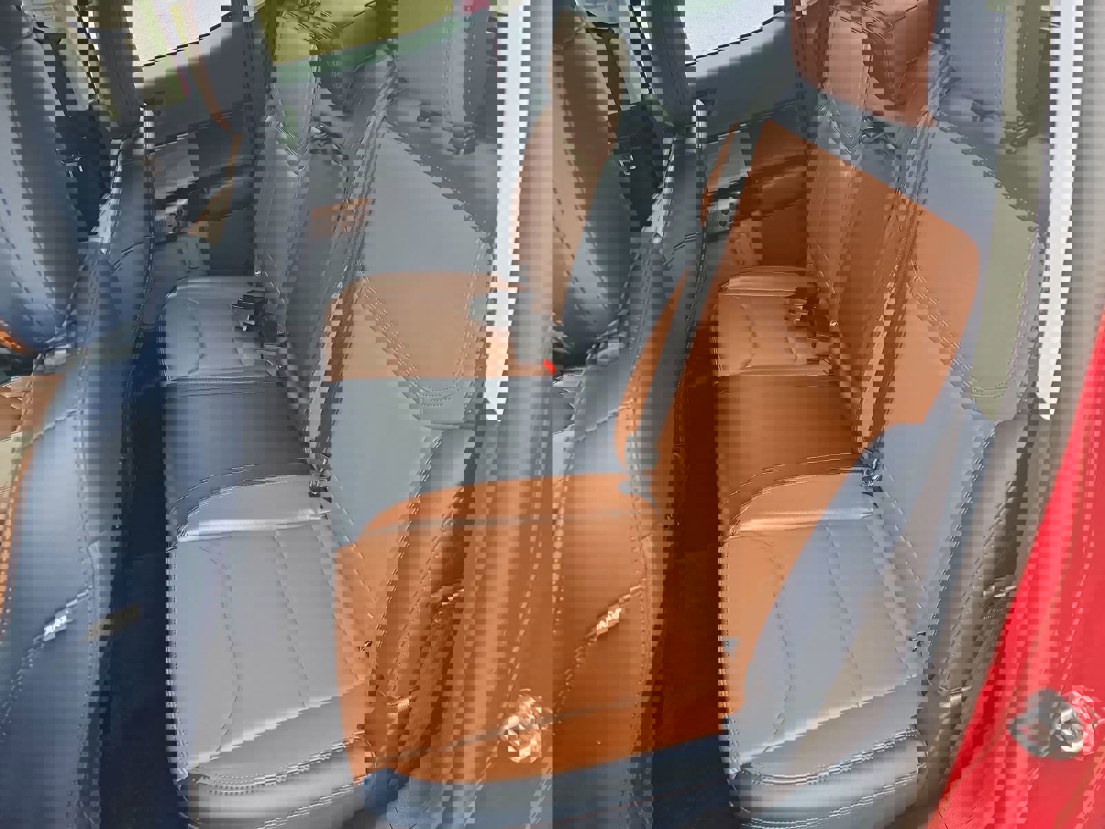 Used 2022 Ford Maverick Lariat w/ Lariat Luxury Package image 15