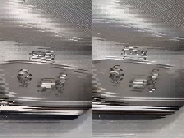 Used 2022 Volkswagen ID.4 Pro S image 17