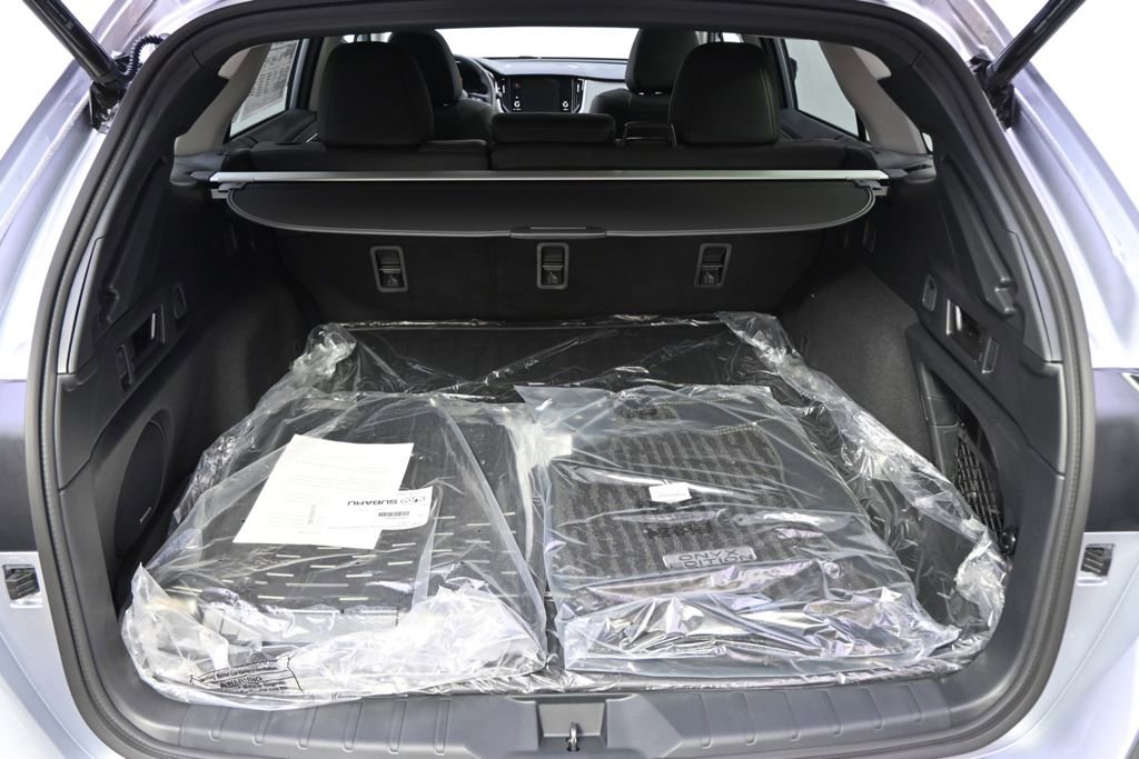 Certified 2025 Subaru Outback Onyx Edition image 19