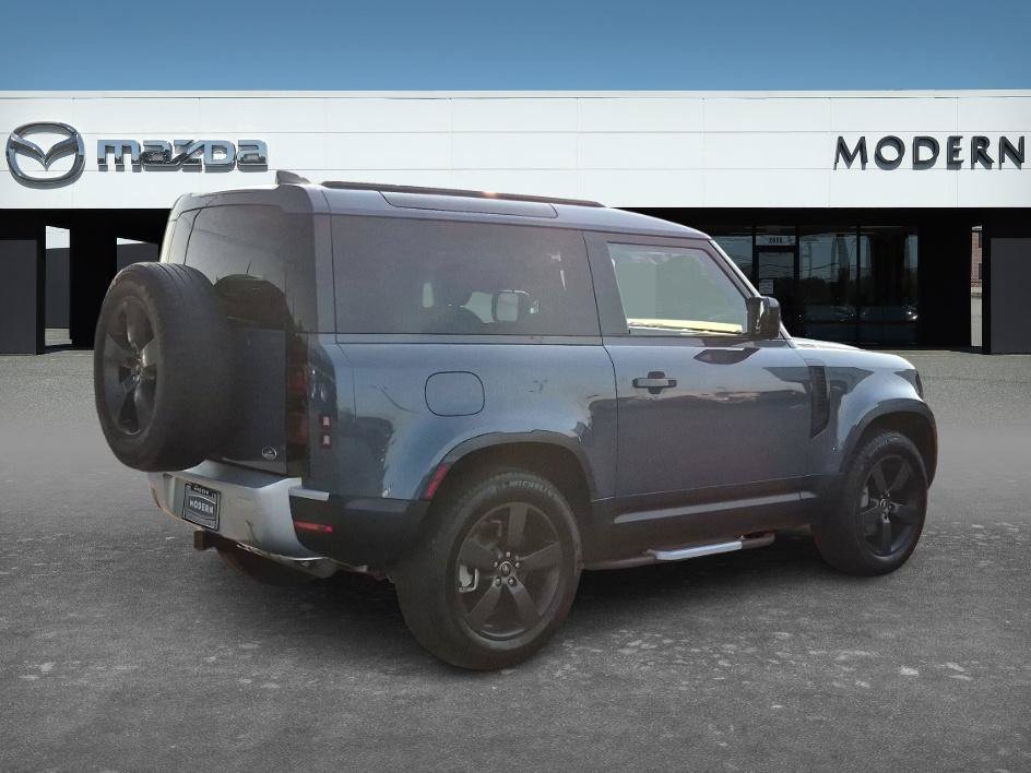 Used 2023 Land Rover Defender 90 SE AWD/4WD image 5