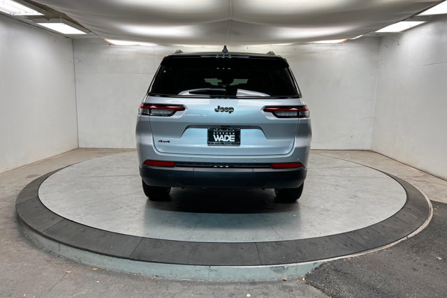New 2025 Jeep Grand Cherokee L Limited w/ Trailer Tow Package image 4