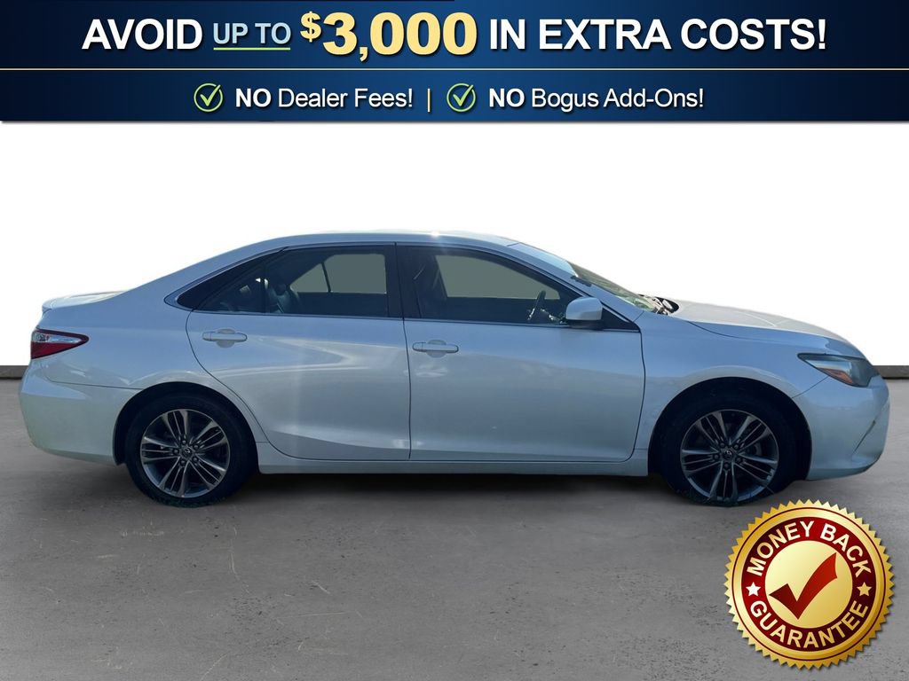 Used 2015 Toyota Camry SE FWD image 8