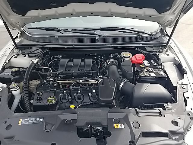 Used 2018 Ford Taurus SEL FWD image 41