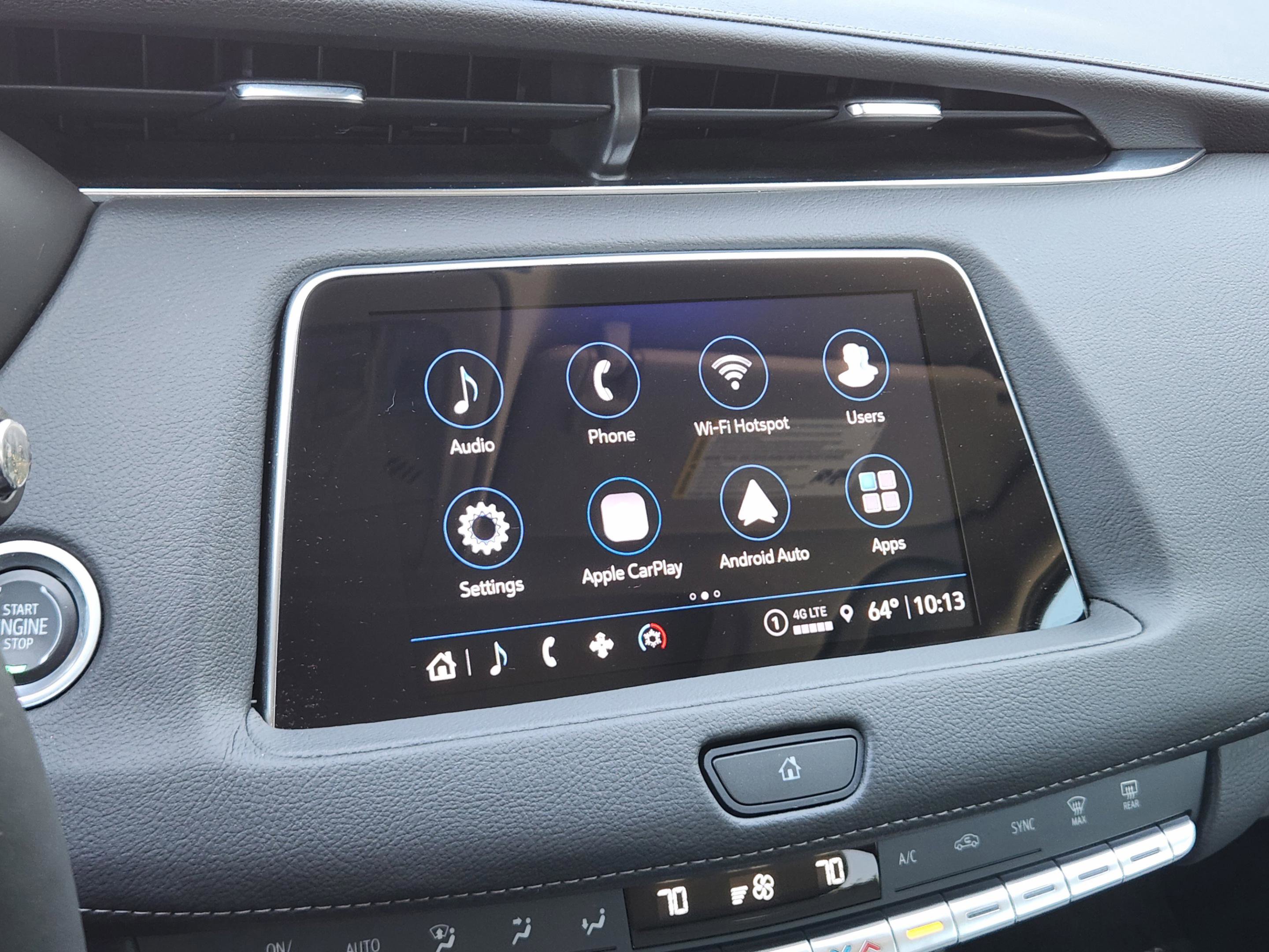 Used 2023 Cadillac XT4 Premium Luxury w/ Cold Weather Package FWD image 10