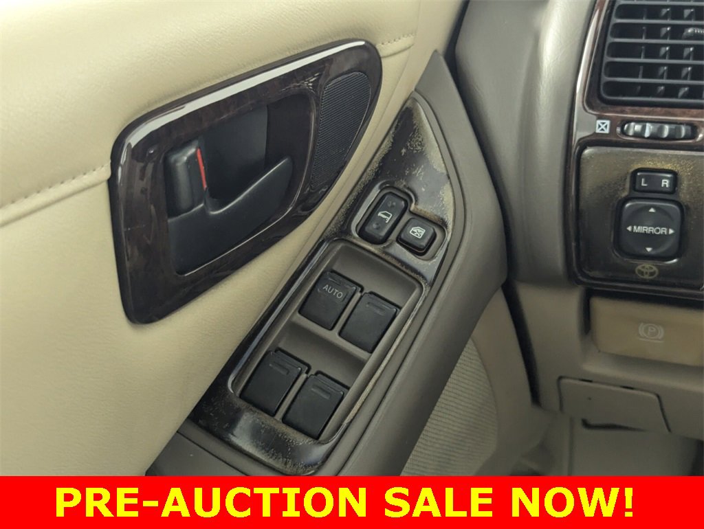 Used 1999 Toyota Avalon XL image 15