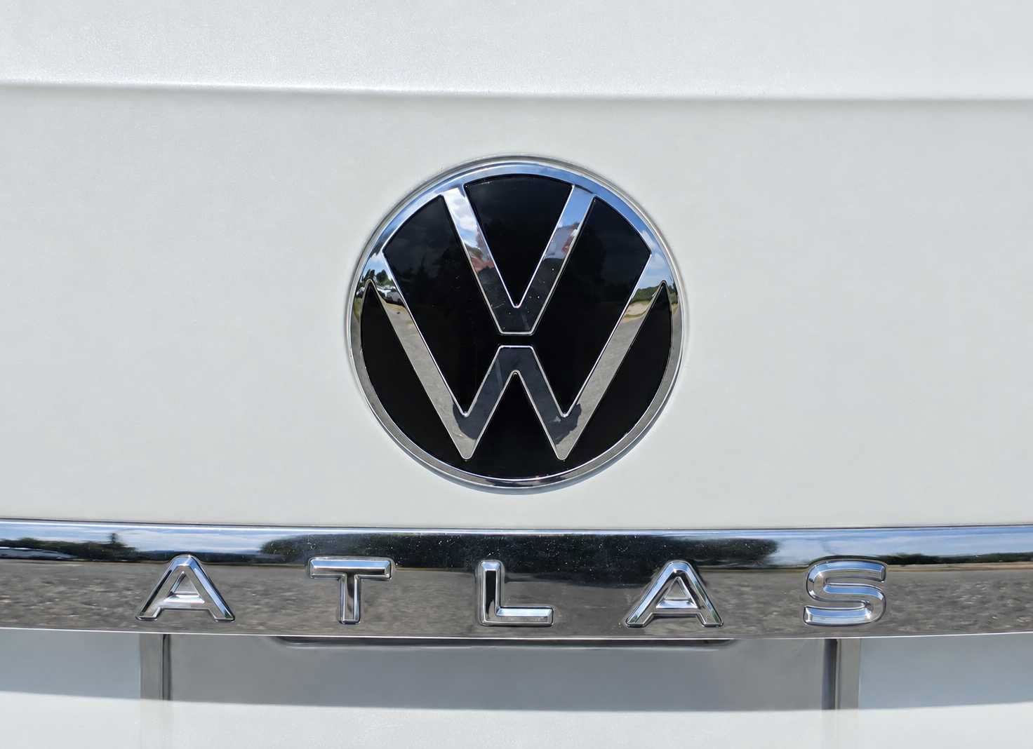 Used 2021 Volkswagen Atlas Cross Sport SEL AWD/4WD image 29