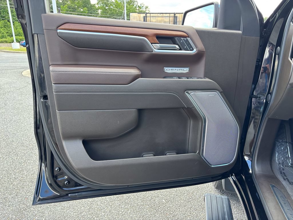 Used 2023 GMC Sierra 1500 Denali AWD/4WD image 21