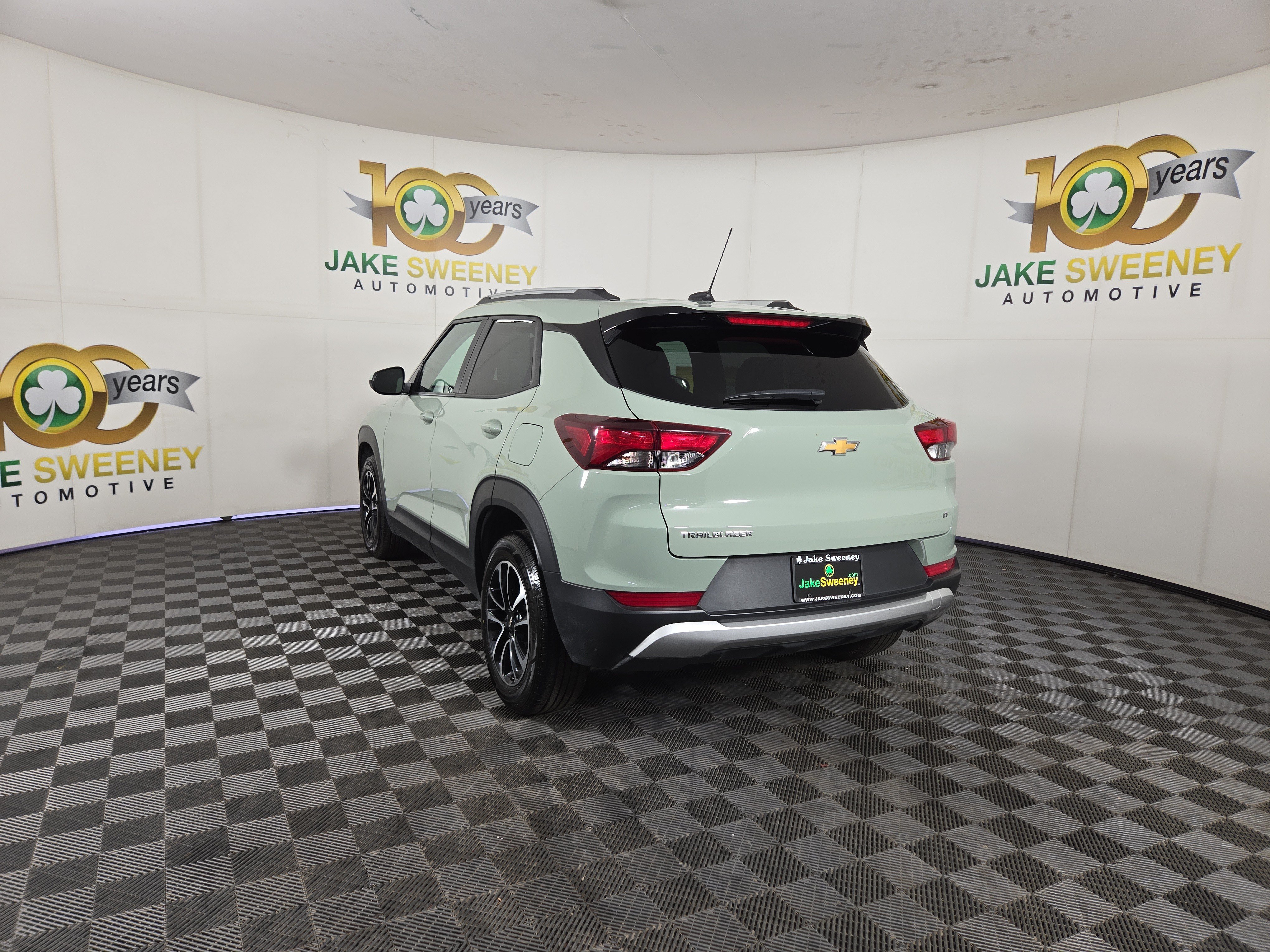 Used 2025 Chevrolet TrailBlazer LT FWD image 6