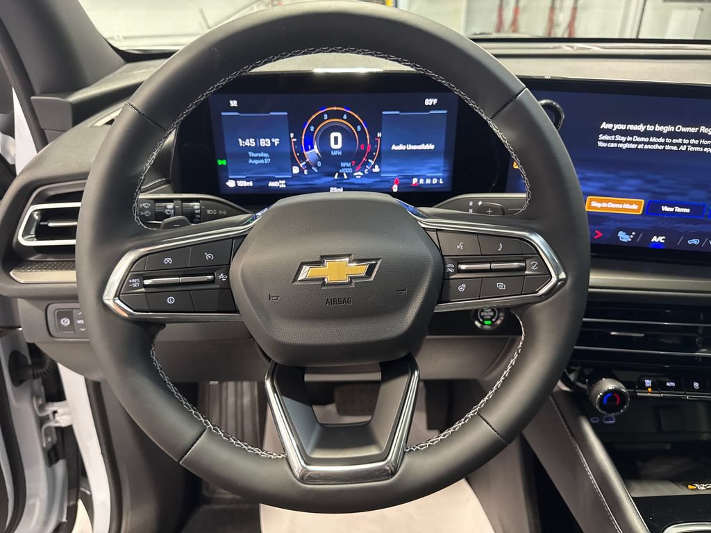 New 2027 Chevrolet Traverse LT w/ Sun and Wheel Package AWD/4WD image 7
