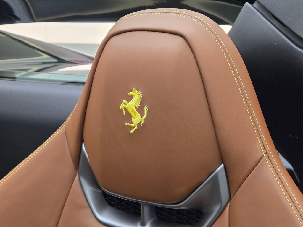 Used 2024 Ferrari 296 GTS image 31