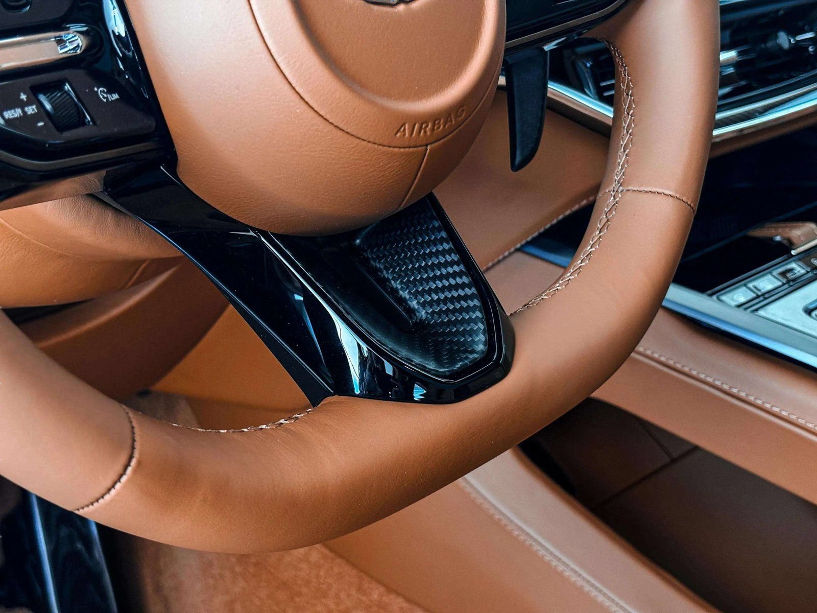 New 2026 Aston Martin DBX 707 AWD/4WD image 24