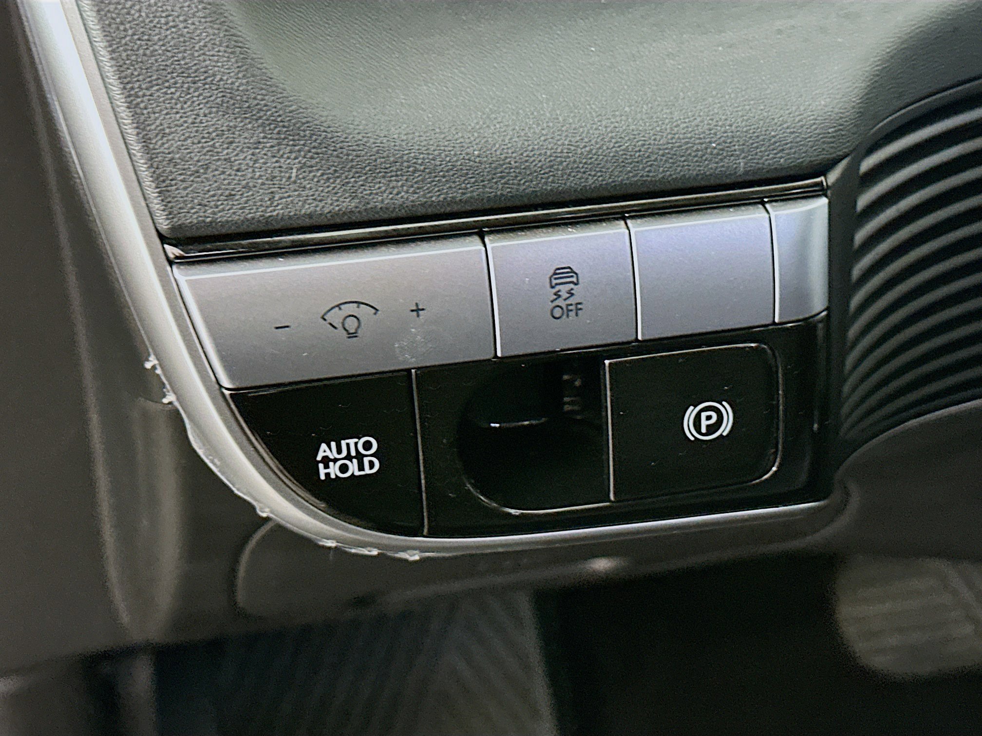 Used 2024 Hyundai Ioniq 5 SE RWD image 17