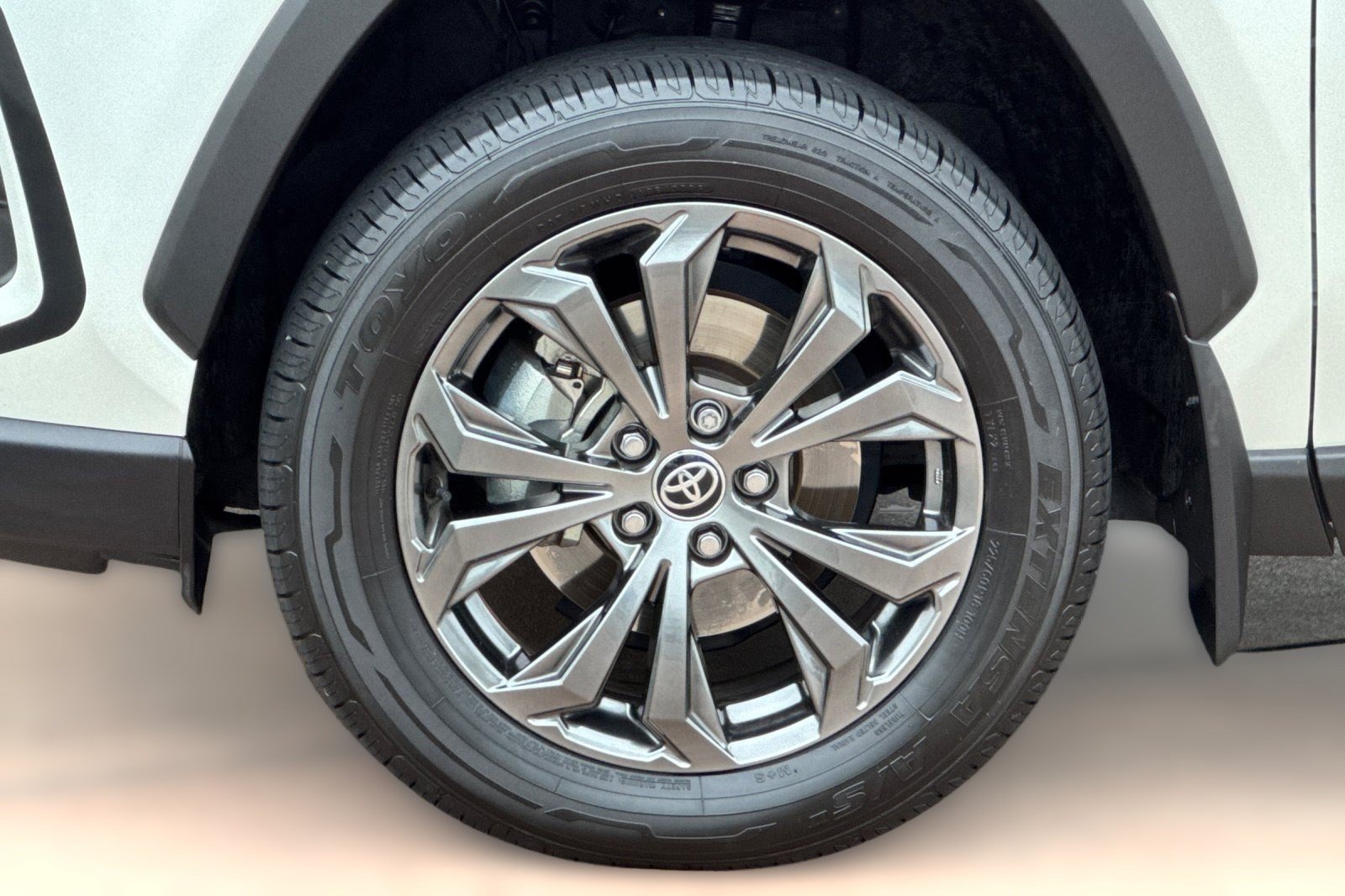 Used 2022 Toyota RAV4 XLE Premium AWD/4WD image 13