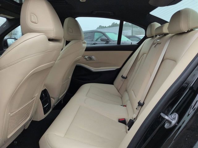 Used 2022 BMW 330e xDrive w/ Premium Package image 16