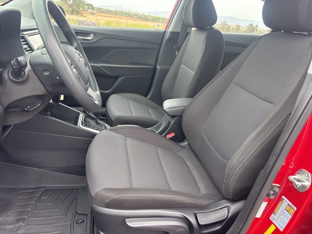 Used 2020 Hyundai Accent SEL FWD image 9