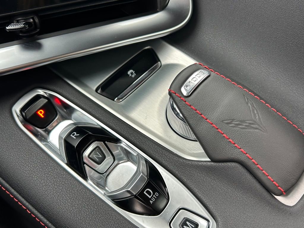 Used 2024 Chevrolet Corvette Z06 RWD image 40