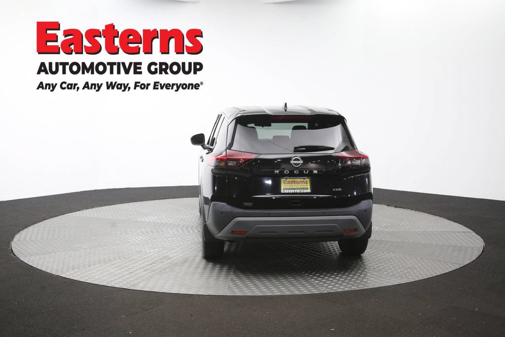 Used 2023 Nissan Rogue S AWD/4WD image 39