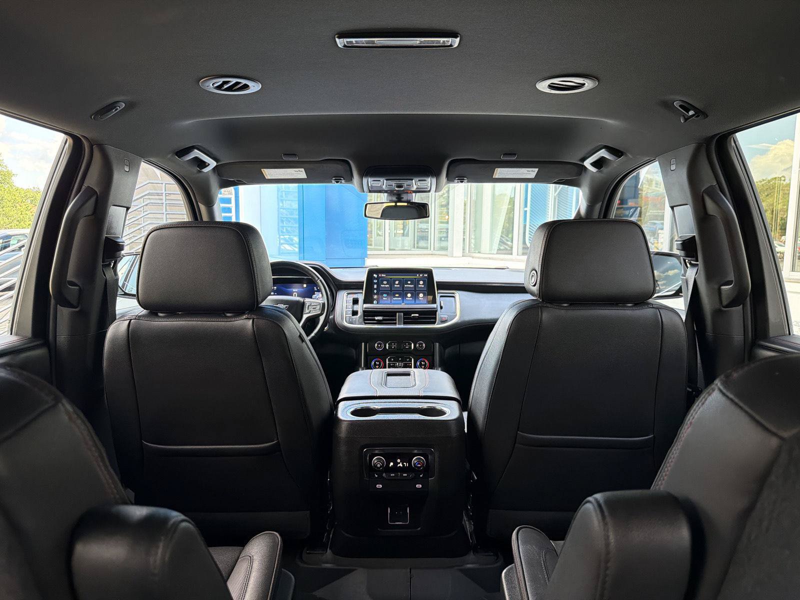 Used 2022 Chevrolet Tahoe RST w/ Luxury Package AWD/4WD image 43